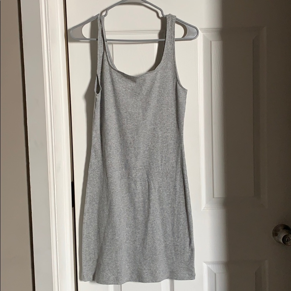 Basic Dresses - image 4